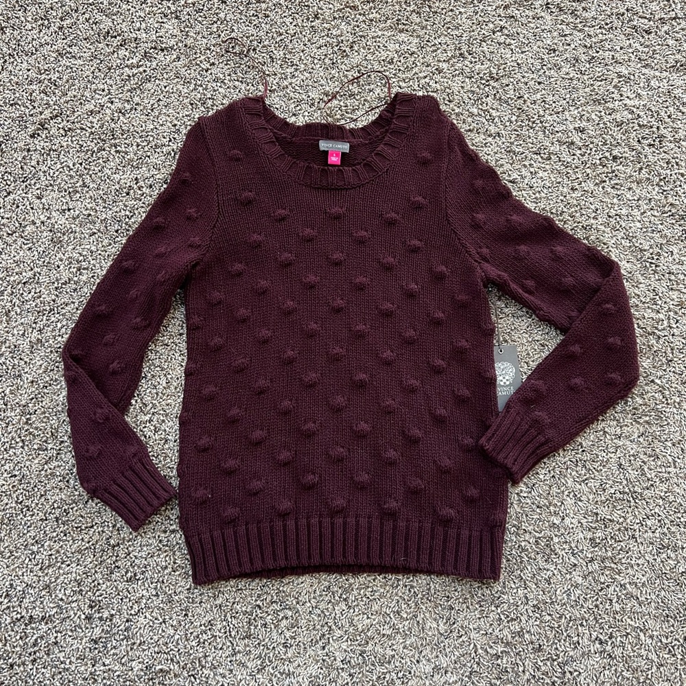 Vince Camuto Port wine sweater small
